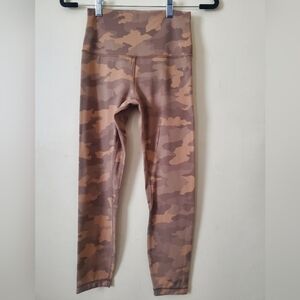 6 Lululemon Align High-Rise  25" Heritage Camo Beige